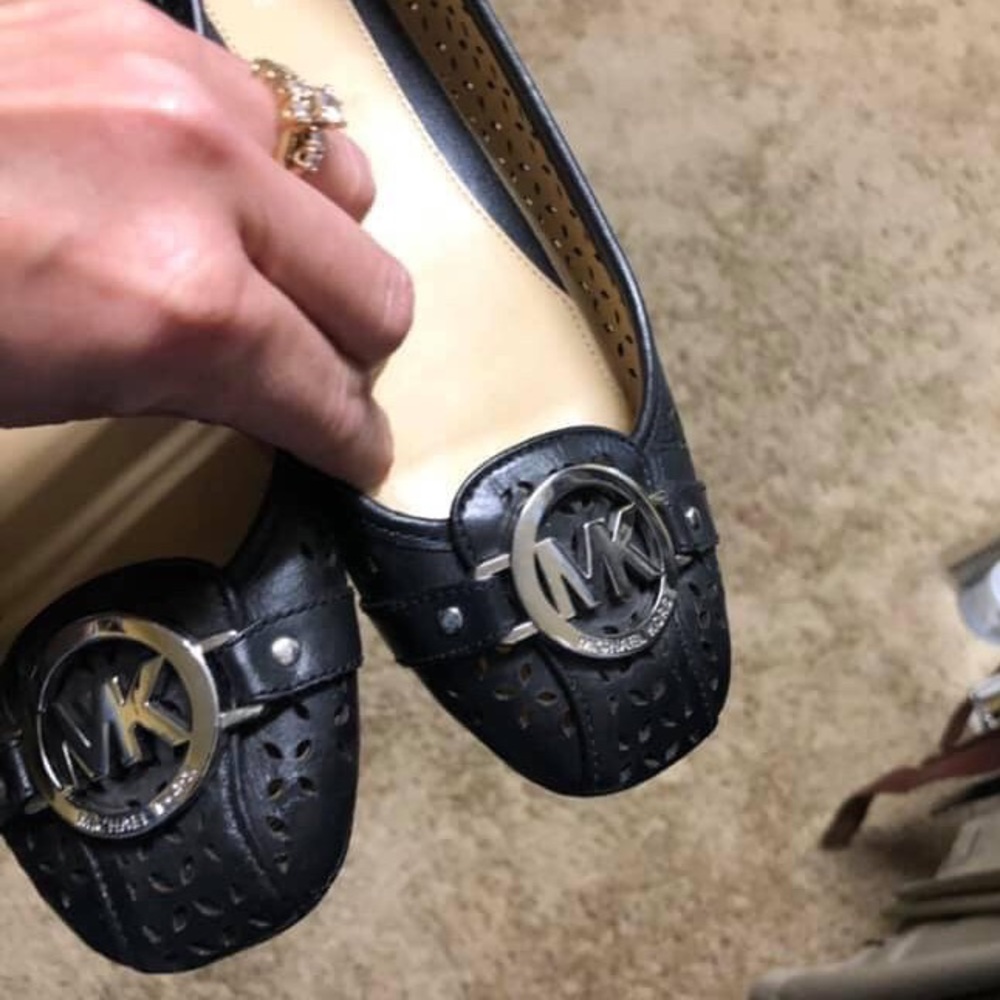 Michael Kors flats